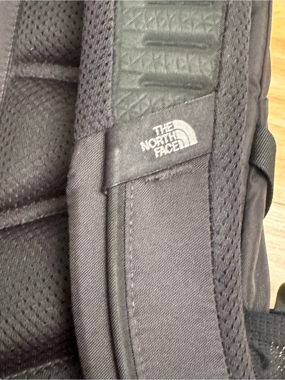 The North Face Recon 30-Liter Backpack (Style: NF0A3KV1 - Picture 13 of 16